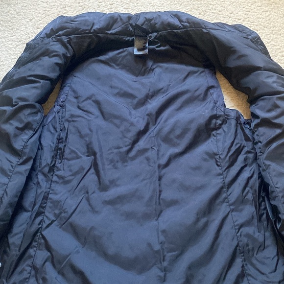 The North Face Puffer Vest - Picture 3 of 4